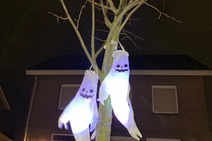 Spooky-Christmas