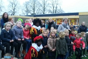 Schoolbezoek Sinterklaas b.s. De Sprong 2017