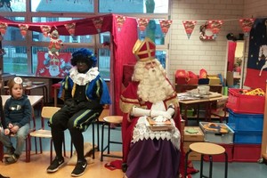 Schoolbezoek Sinterklaas b.s. De Sprong 2017